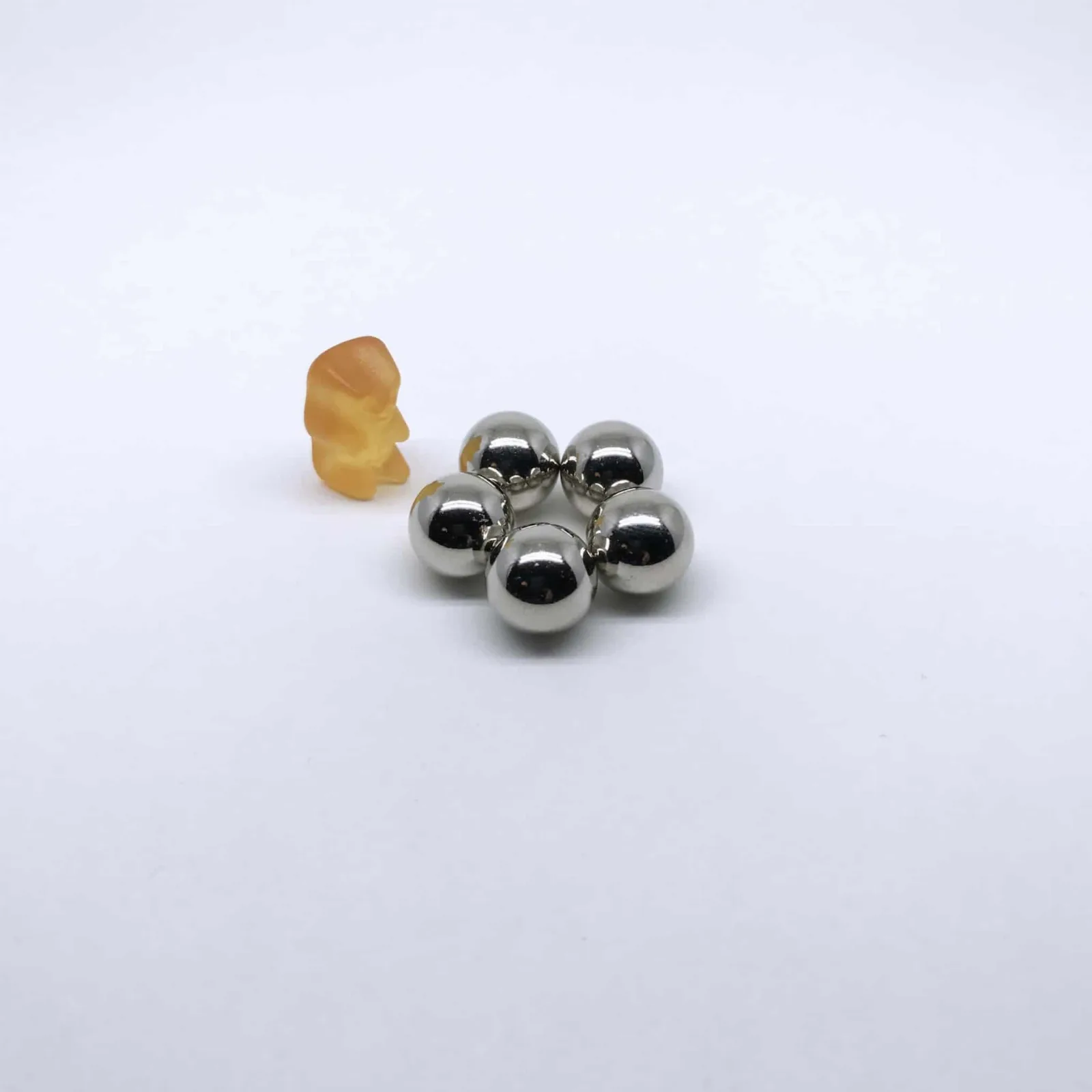 Kugelmagnete 1241 verchromt