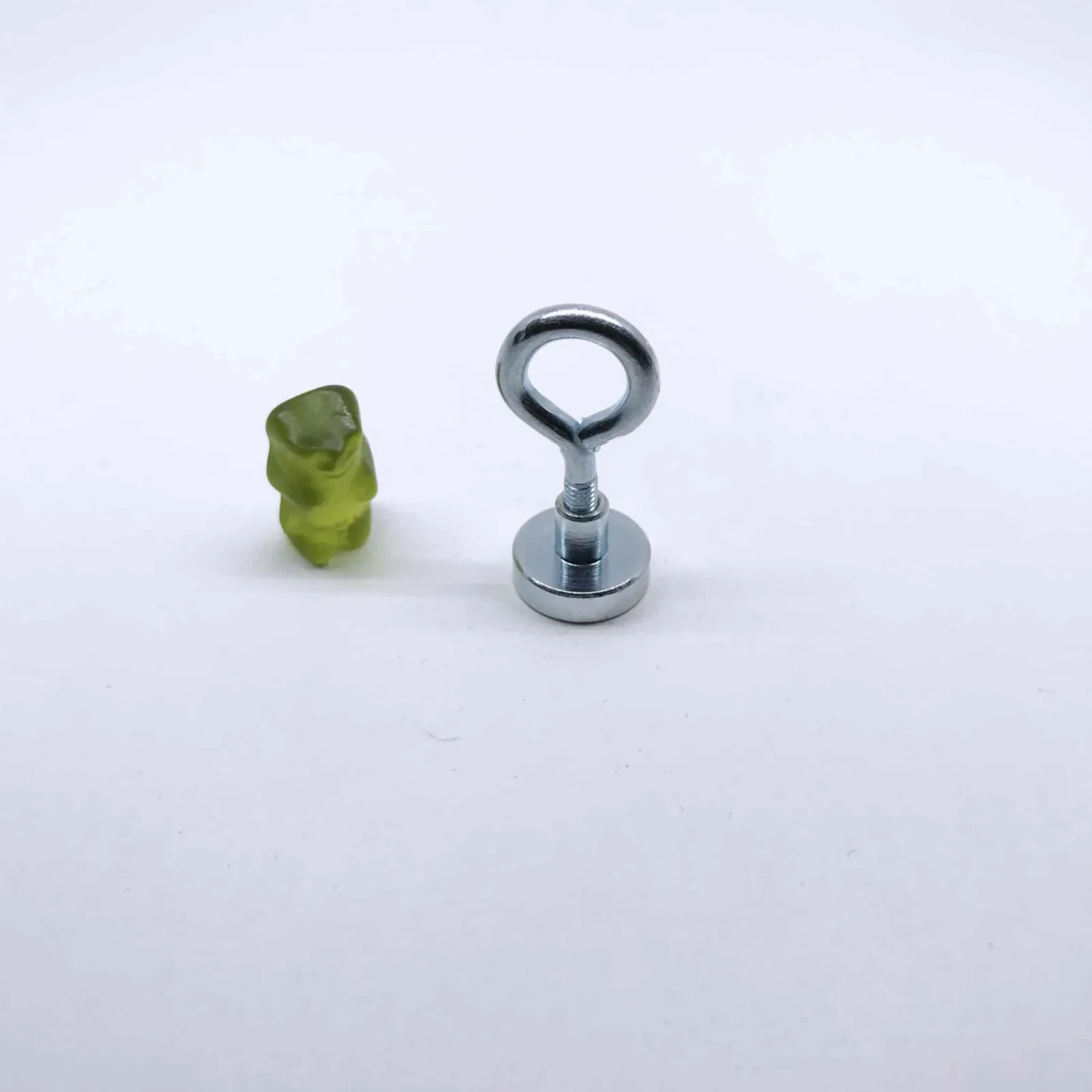 Ösenmagnet 1419 verzinkt
