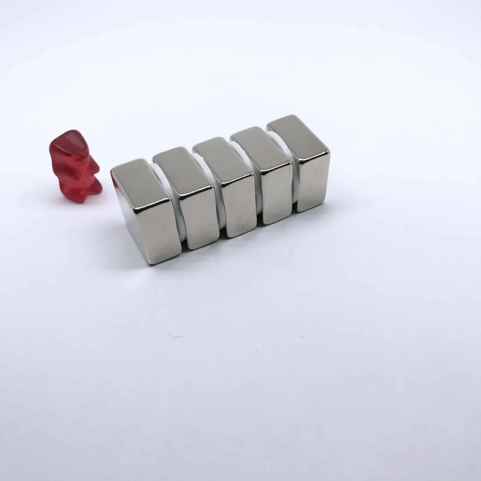 Quadermagnet 1071 vernickelt
