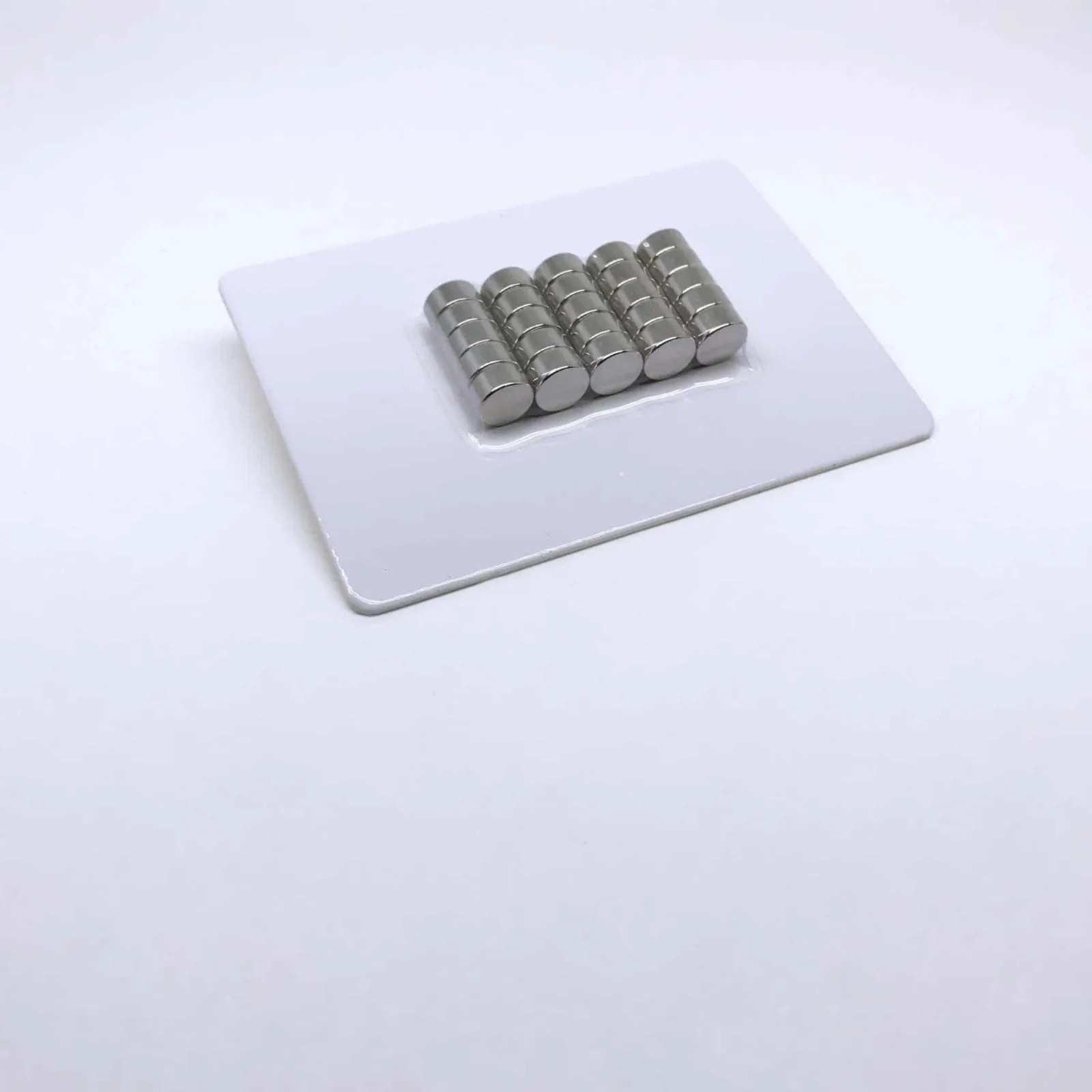 Scheibenmagnet 1282 vernickelt