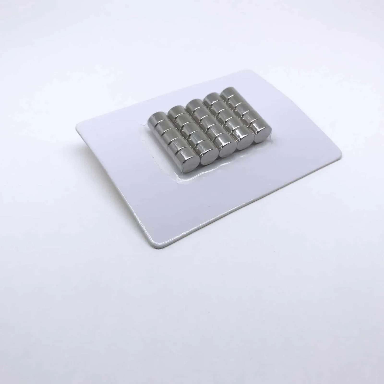 Scheibenmagnet 1283 vernickelt